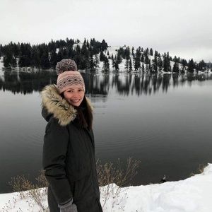 Meet your Posher, Alyssa